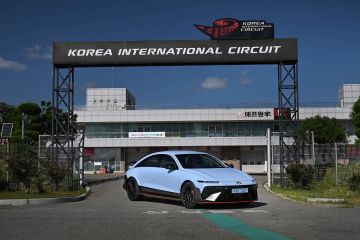 Obrázok galérie Máte 80-tisíc? Extrémny elektrický Hyundai IONIQ 6 môže byť váš #13