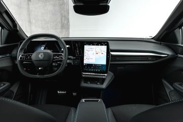 Obrázok galérie Renault Megane E-Tech Electric zájde ďalej s novou batériou #8