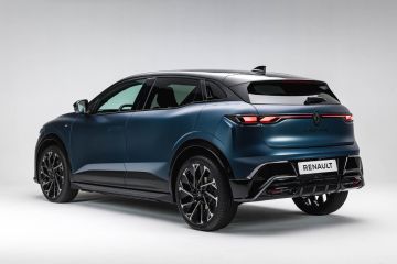 Obrázok galérie Renault Megane E-Tech Electric zájde ďalej s novou batériou #11