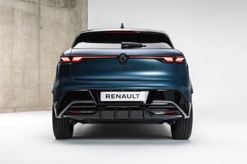 Obrázok galérie Renault Megane E-Tech Electric zájde ďalej s novou batériou #12