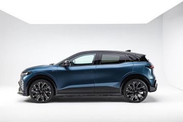 Obrázok galérie Renault Megane E-Tech Electric zájde ďalej s novou batériou #13