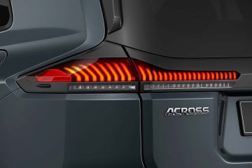 Obrázok galérie Suzuki Across je späť, základy mu uhádnete hneď na prvý pokus #6