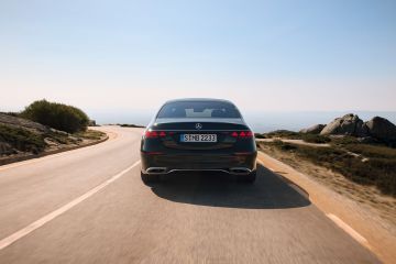 Obrázok galérie Revolúcia nepridchádza, facelift Mercedesu triedy S len ukazuje budúcnosť #12