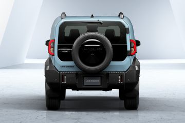 Obrázok galérie Toyota Land Cruiser FJ – malé telo, veľká duša #11