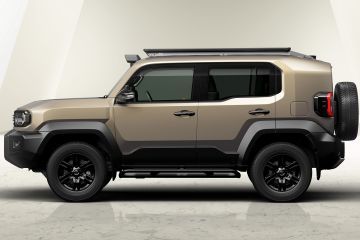 Obrázok galérie Toyota Land Cruiser FJ – malé telo, veľká duša #14
