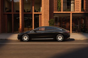 Obrázok galérie Mercedes EQS nematodes novú tvár, ale baterku a volant áno #3