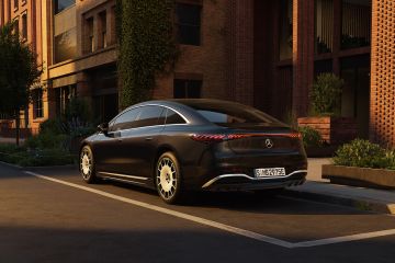 Obrázok galérie Mercedes EQS nematodes novú tvár, ale baterku a volant áno #4