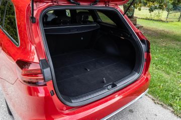 Obrázok galérie Jazdená Kia Ceed SW 1.5 T-GDi 7DCT: Dobré auto, ale DCT treba preveriť (Spoľahlivosť a čo kontrolovať pri kúpe) #12