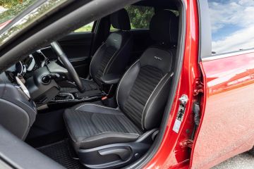 Obrázok galérie Jazdená Kia Ceed SW 1.5 T-GDi 7DCT: Dobré auto, ale DCT treba preveriť (Spoľahlivosť a čo kontrolovať pri kúpe) #16