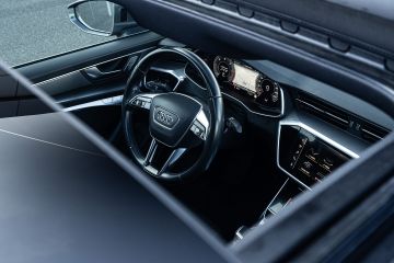 Obrázok galérie Audi A6 je stále výborné auto pre manažéra, je oázou pokoja #24