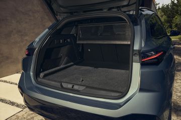 Obrázok galérie Peugeot 308 po modernizácii dokáže presvedčiť o elektrifikácii #9