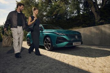 Obrázok galérie Peugeot 308 po modernizácii dokáže presvedčiť o elektrifikácii #3
