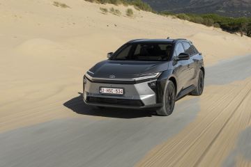 Obrázok galérie Toyota vylepšila svoj veľký elektromobil, toto je posun pre BZ4x #11