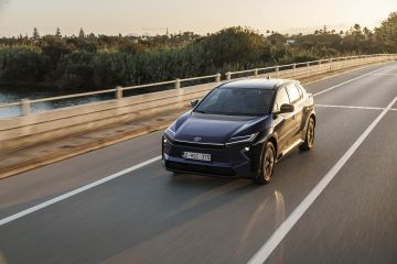 Obrázok galérie Toyota vylepšila svoj veľký elektromobil, toto je posun pre BZ4x #16