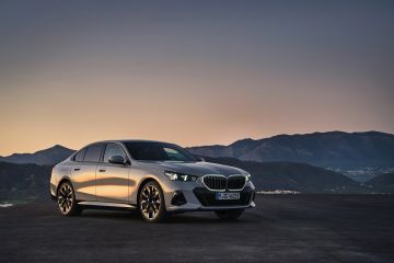 Obrázok galérie Nové BMW radu 5 je vnútri viac ako sedmička #16