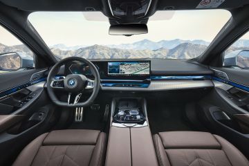 Obrázok galérie Nové BMW radu 5 je vnútri viac ako sedmička #18