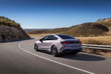 Obrázok galérie Mercedes Triedy C prechádza na 800 voltov a je zatiaľ len elektrický #6