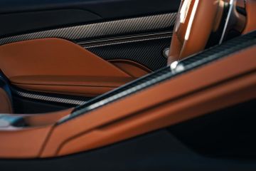 Obrázok galérie Aston Martin vyrukoval s novým kupé DB12. Je ale úplne nové? #30