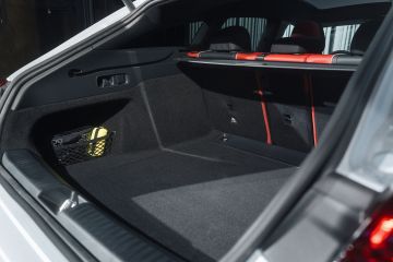 Obrázok galérie Nový Mercedes-Benz CLA Shooting Brake je kombi pre odporcov kombi #20