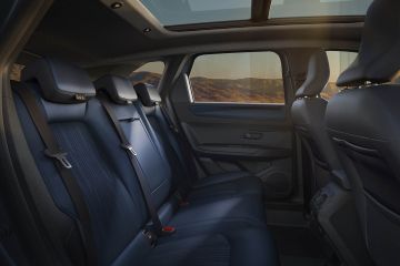 Obrázok galérie Renault Boreal ukazuje ako sa Dacia Bigster prezlečie za gentlemana #7