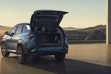 Obrázok galérie Renault Boreal ukazuje ako sa Dacia Bigster prezlečie za gentlemana #11