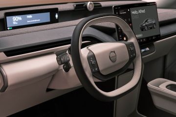 Obrázok galérie Volvo to s elektrom myslí výžne. Toto je EX60, nástupca XC60 #13
