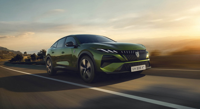 Peugeot sa pustil do vylepšenia 408, vyzerá lepšie a bude aj lepšie jazdiť