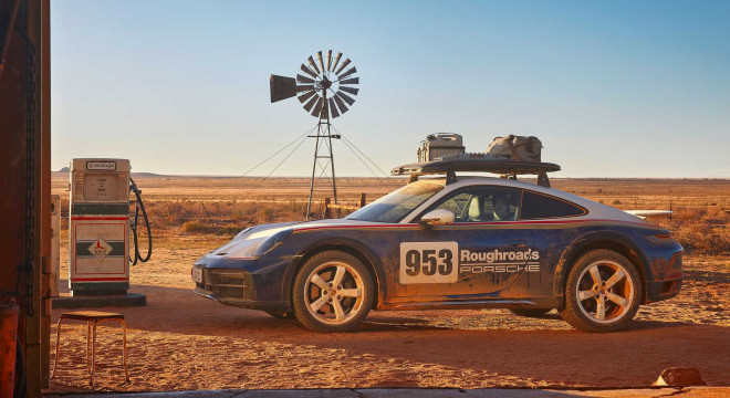 Porsche 911 Dakar sa chce pozrieť aj do terénu