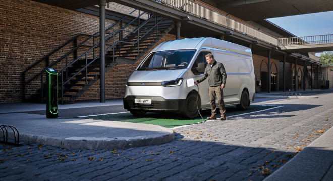 Vozíte zásielky v meste? Nový Ford Transit City je auto pre vás