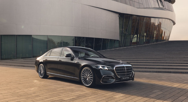 Revolúcia nepridchádza, facelift Mercedesu triedy S len ukazuje budúcnosť