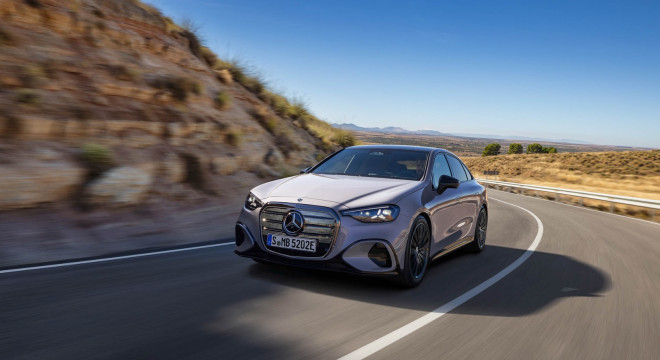 Mercedes Triedy C prechádza na 800 voltov a je zatiaľ len elektrický