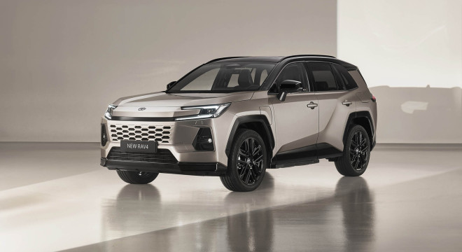 Toyota RAV4 je už v šiestej generácii, piata veľmi dlho nepožila