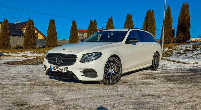 Mercedes-Benz E trieda Kombi 400 4MATIC 3.5 V6 AMG Line, 245kW, A9, 5d.