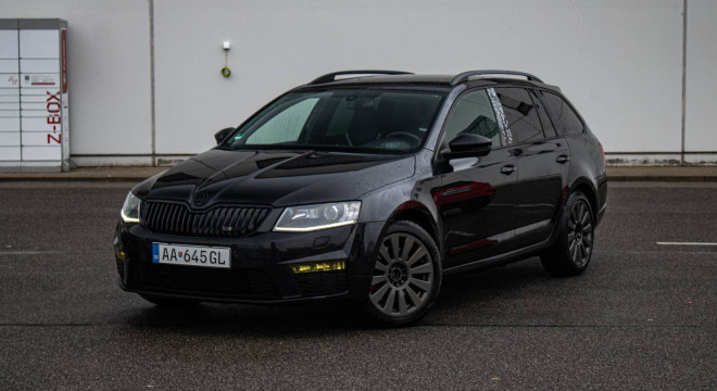 Škoda Octavia Combi 2.0 TFSI RS