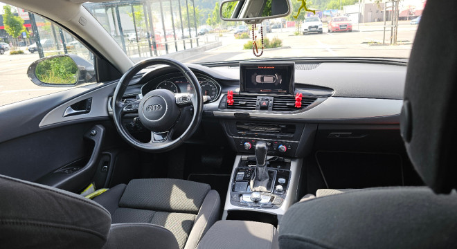Audi A6 Avant