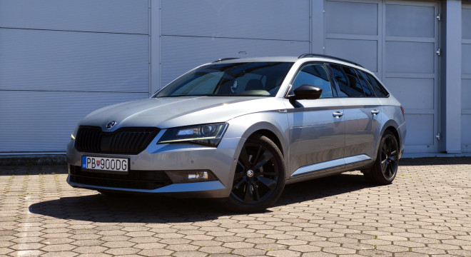 Škoda Superb