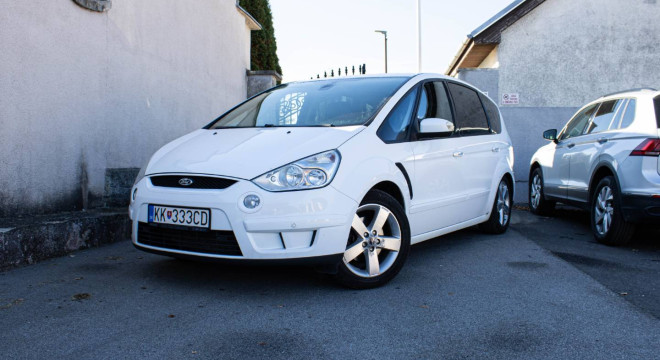 Ford S-Max