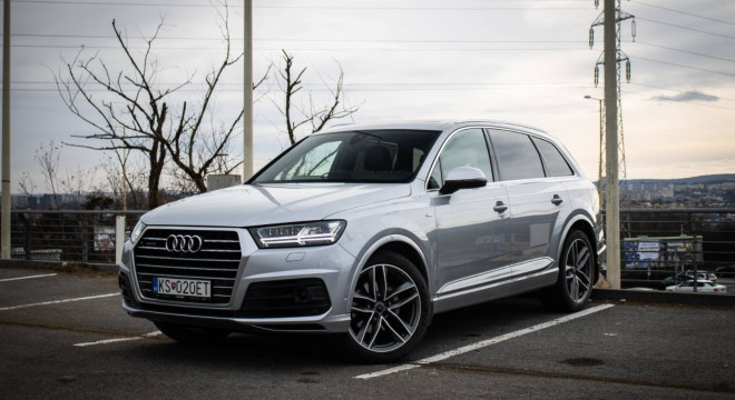 Audi Q7 50 TDI quattro tiptronic S Line - Hybrid