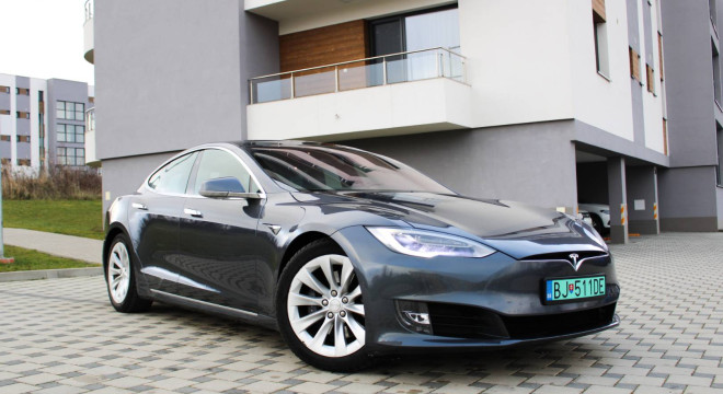 Tesla Model S 75D 4X4 Dual Motor, Nebúrané, Nelakované, Odpočet DPH