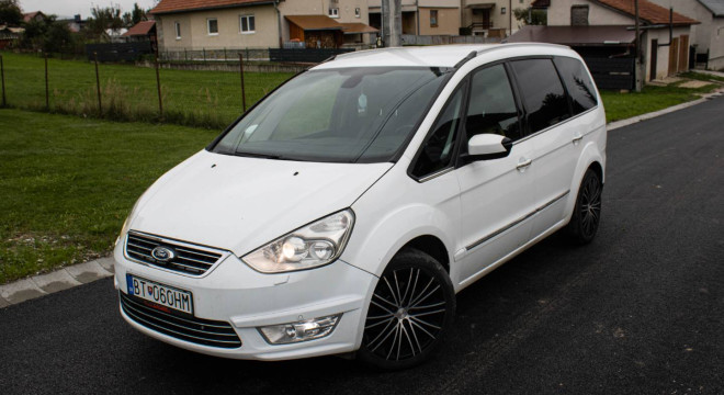 Ford Galaxy 2.2 TDCi DPF 200k Titanium