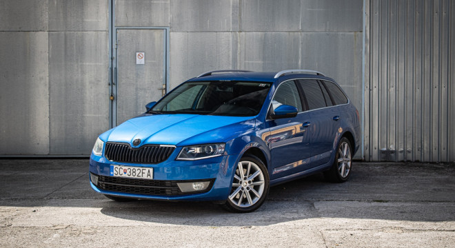Škoda Octavia Combi 2.0 TDI 4x4 DSG Style 135kW, Bixenon, Polokoža