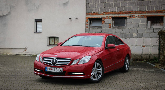 Mercedes-Benz E trieda Kupé 200 BlueEFFICIENCY 7G