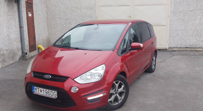 Ford S-Max 2.0 TDCi DPF Titanium A/T