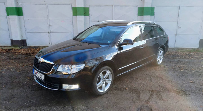 Škoda Superb Combi 2.0 TDI CR 140k Ambition