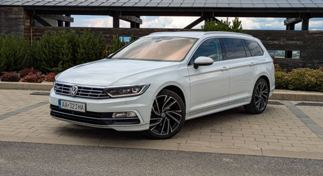 Volkswagen Passat Variant 2.0 TDI 190k BMT SCR Highline R-Line DSG