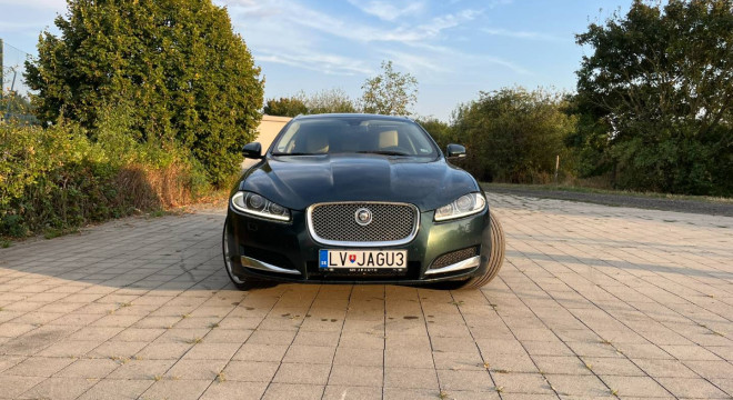 Jaguar XF Sportbrake 2.2D i4 200k Premium Luxury Automat EDITION