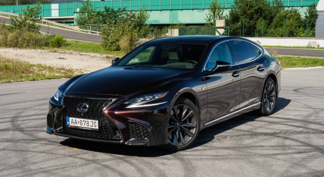 Lexus LS 500h F Sport