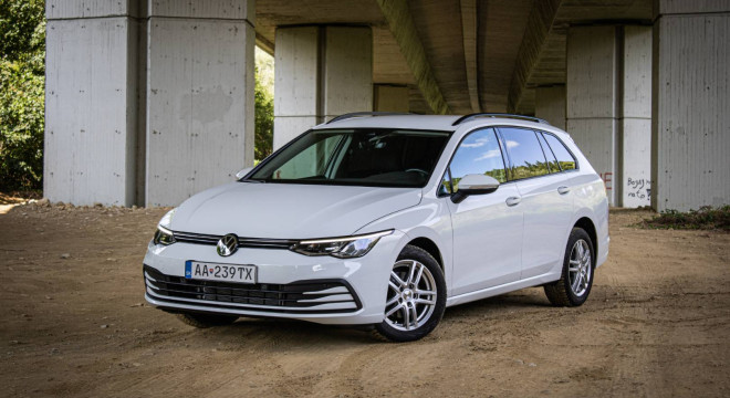 Volkswagen Golf Variant 1.5 TSI Life, Slovenské, Mŕtvy uhol, Lane assist, Adaptívny tempomat, k