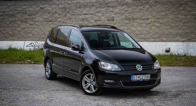 Volkswagen Sharan 2.0 TDI CR DSG, Bixenón, Navi, Ťažné, nelakované, vymenené rozvody, Nová STK