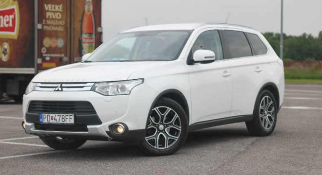 Mitsubishi Outlander 2.2 DI-D Instyle A/T